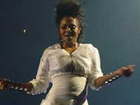 जैनेट जैक्सन से परेशान पेटा