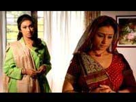 दिव्या दत्ता बनीं सरोगेट मदर