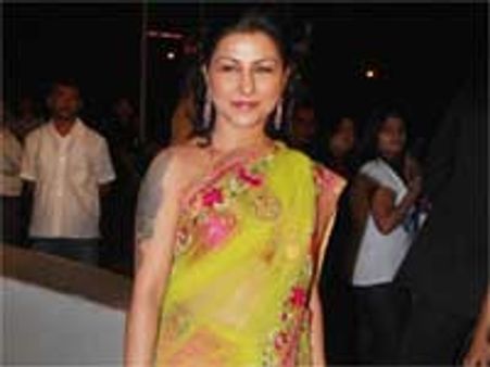 पटियाला हाउस में बतौर अभिनेत्री दिखेंगी हार्ड कौर