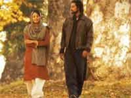 लम्हा के निर्देशक राहुल ढोलकिया को मिला कश्मीर का न्यौता