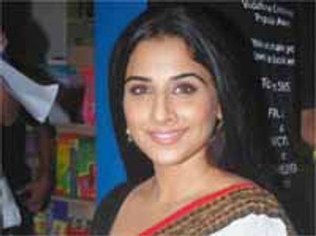 डांस नहीं कर पायेगी विद्या बालन