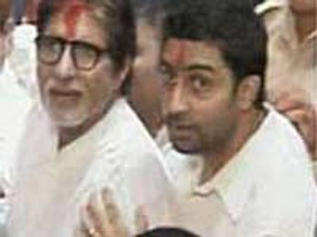 राजा के दरबार में अमिताभ