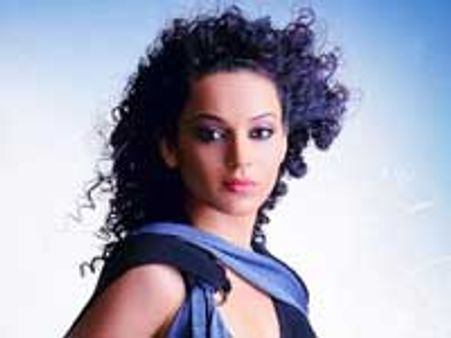 डायरेक्टर बनना चाहती हैं कंगना