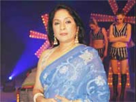 TV पर सास बनकर लौटीं नीना गुप्ता