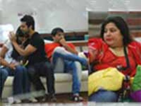 बिग बॉस में डॉली-श्वेता के बीच कैट फाइट