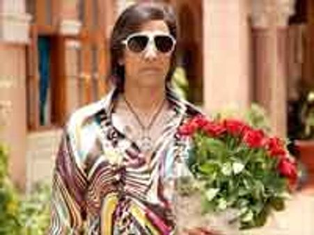 अक्षय की एक्शन रीप्ले, राजेश खन्ना युग को सलामी