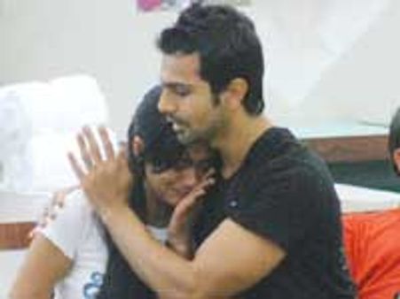 बिग बॉस 4 में सारा-अश्मित-वीना का प्रेम त्रिकोण