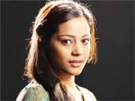 मैं परजीवी जैसी हूं: शहाना गोस्वामी