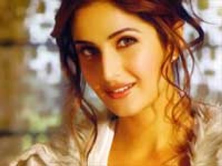 3 साल से दुनिया की सबसे सेक्सी महिला कैटरीना कैफ