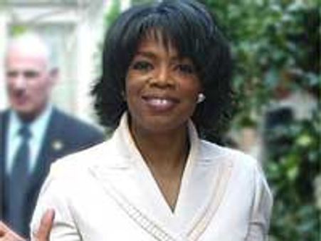 हॉलीवुड की सबसे अमीर हस्ती ओप्रा विन्फ्रे