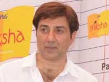 'धरम वीर' की धर्मेद्र जैसी भूमिका करना चाहते हैं सनी