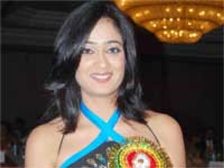 श्‍वेता तिवारी बनीं पहली महिला बिग बॉस