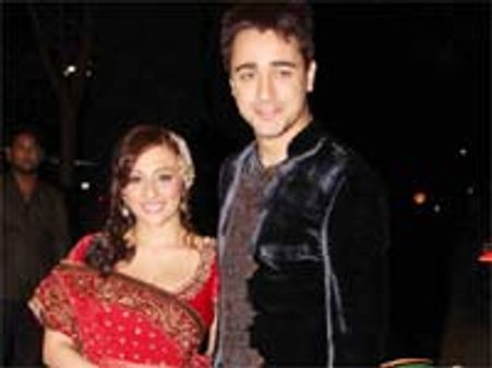 इमरान-अवंतिका के संगीत में पहुंचे सितारे