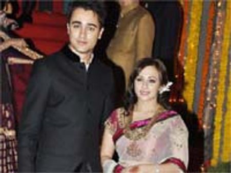 हनीमून के लिए रवाना इमरान-अवंतिका..