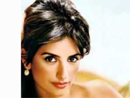 पेनेलोप क्रूज मां बनीं