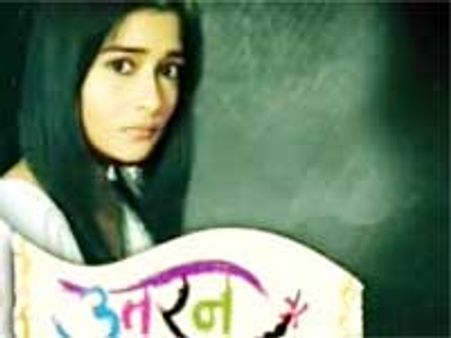 टीवी : अभिनेताओं की दबंगई की वजह से होती है अभिनेत्रियां विधवा