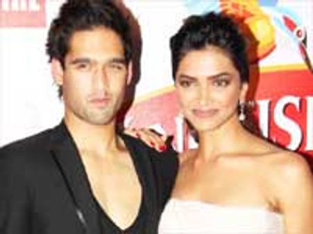 'दीपिका के लाइफपार्टनर के नाम पर मुझे हंसी आती है'