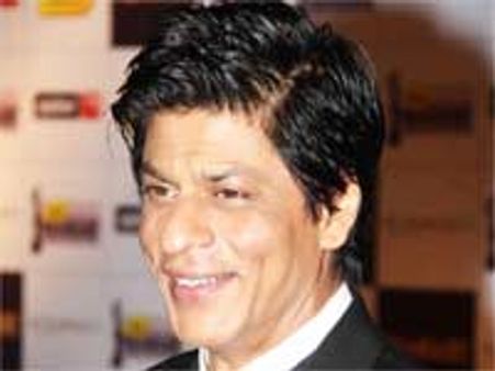 ऑलवेज कभी-कभी में शाहरुख बने पटाखा