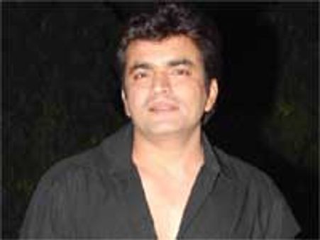 श्वेता के पूर्व पति 'राजा' यौन शोषण के मामले में गिरफ्तार