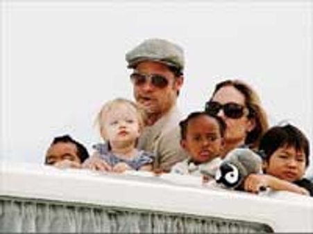 चौथा बच्चा गोद नहीं लेंगी जोली..