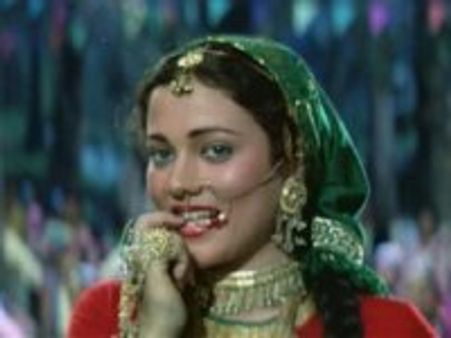 कौन बनेगी दाऊद की मंदाकिनी