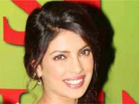 अच्छी बर्फी के लिए जी-जान से जुटी प्रियंका चोपड़ा