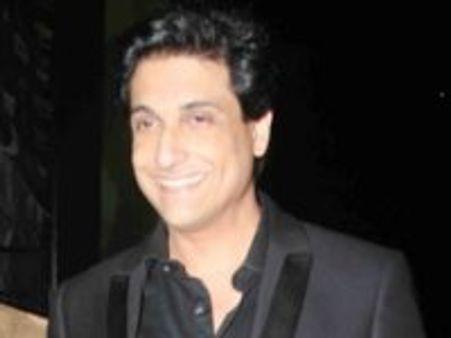 'डांस के सुपरस्टार' में जज बने श्यामक