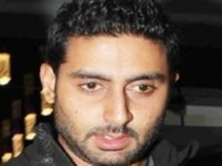 अभिषेक बच्चन के फैन ने उन्हे चौंकाया