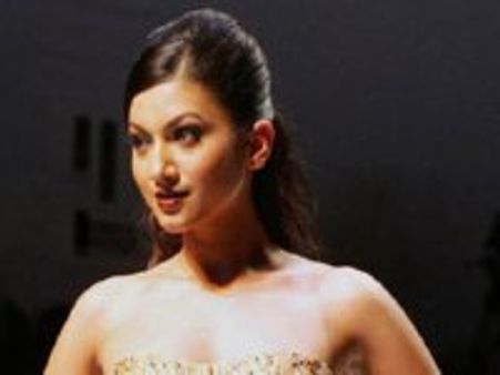 गौहर खान को कार चलाना अच्छा लगता है