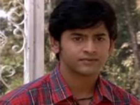 बालिका वधू की लेखिका का पहला अंग्रेजी नॉवेल