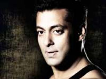 अब स्पेस में भी सलमान खान!