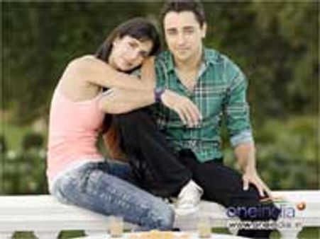 'मेरे ब्रदर की दुल्हन' में अली का सुरीला अंदाज'