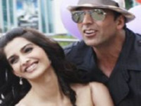 अक्षय ने कनाडा के पीएम को दिखाई 'थैंक्यू'