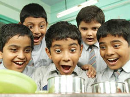 जरूर चखें स्टैलनी का डब्बा