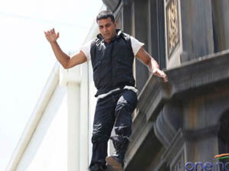 अक्षय ने किया रियल स्टंट