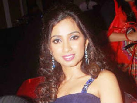 शक्ल की अहमियत अधिक : श्रेया घोषाल