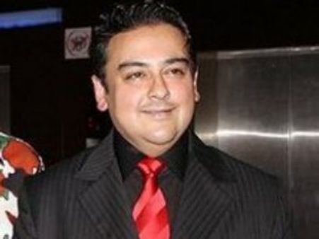 दुखी हैं अदनान सामी