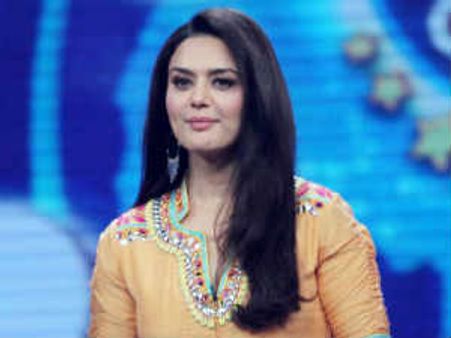 सेक्सी..सेक्सी..सेक्सी ..मुझे लोग बोलें : प्रीति जिंटा