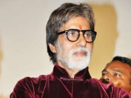 रामू के खिलाफ अमिताभ ने उगली आग