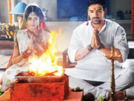 जॉन अब्राहम और जेनेलिया ने की शादी!