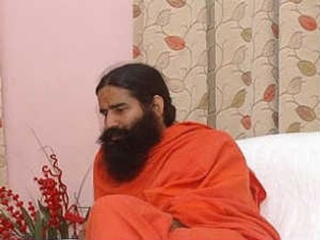 बाबा रामदेव पर बनेगी फिल्म