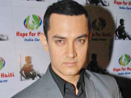 आमिर खान ने शाहरूख के शो में आने से मना किया