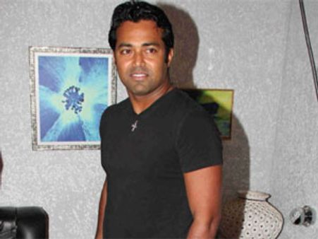 टेनिस स्टार नहीं फिल्म स्टार लिएंडर पेस कहिए