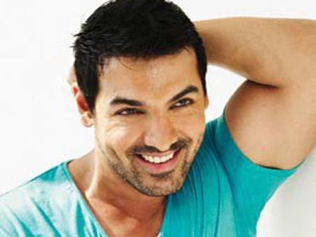 ब्रेकअप के बाद मैं और भी परिपक्व हो गया हूं : जॉन