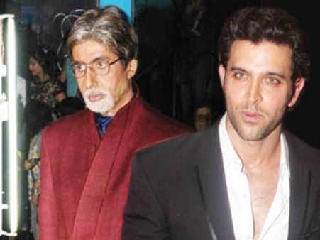 रितिक रोशन ने अमिताभ बच्चन को पछाड़ा