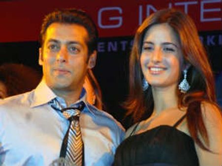 सलमान कमसिन कैट को बनाना चाहते हैं अपना बॉडीगार्ड