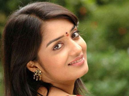 कन्नड़ एक्ट्रेस निकिता को मिला सजाए इश्क