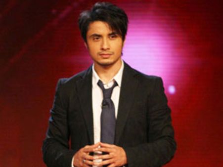 मैं हूं सलमान का सबसे बड़ा फैन : अली ज़फर