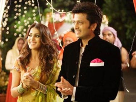 फरवरी में शादी के बंधन में बंधेगे लव बर्ड रितेश और जेनेलिया