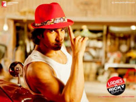 रणवीर हैं अपनी आदत से मजबूर